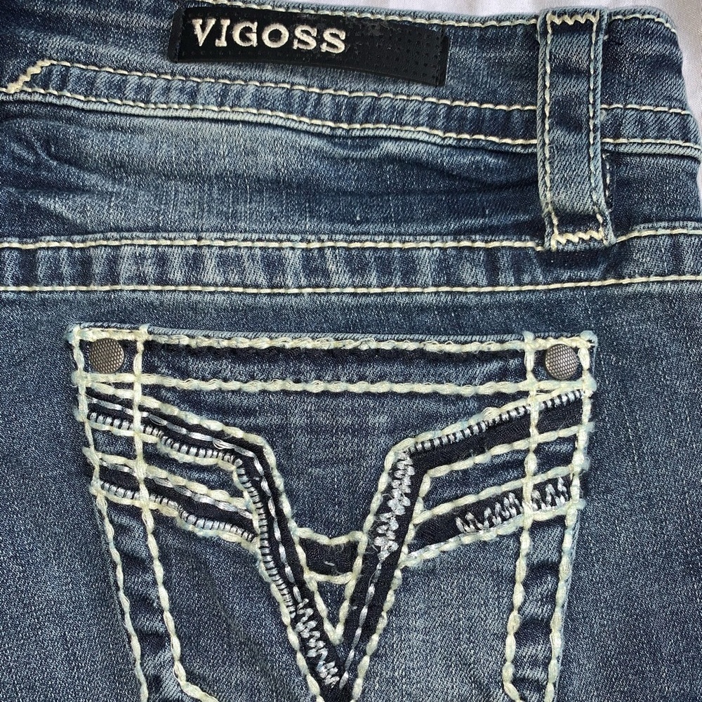 NEW Women’s Vigoss Cropped Dark Denim Jeans sz 4